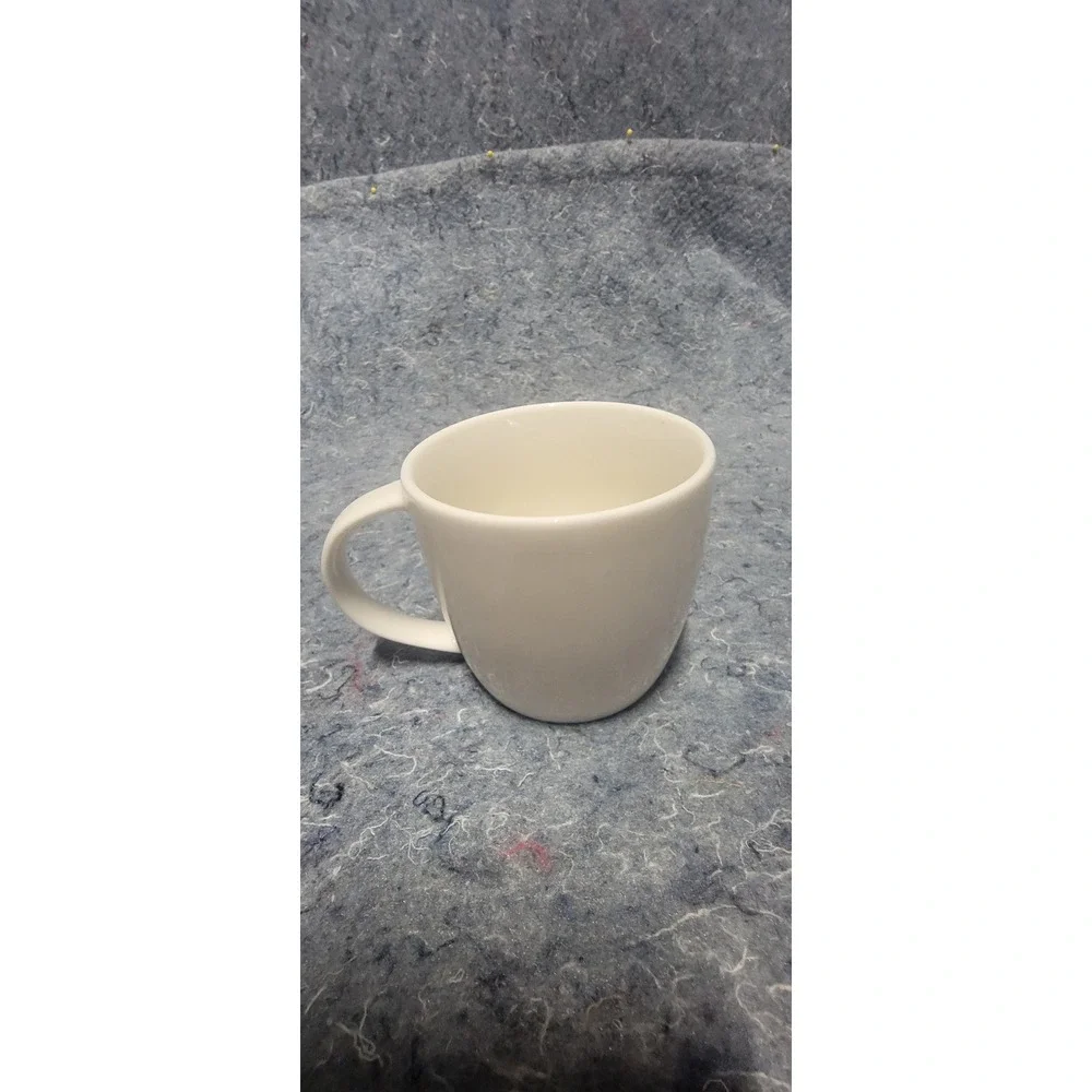 Starbucks 2010 white